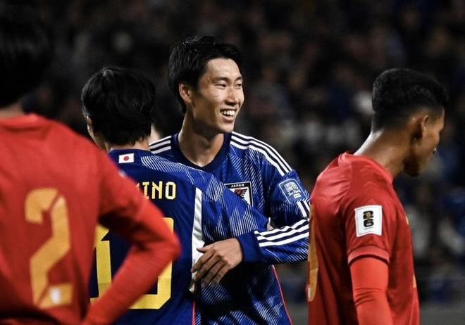 许多球迷提 许多球迷提