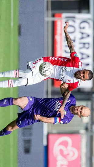 斯一直强调 斯一直强调