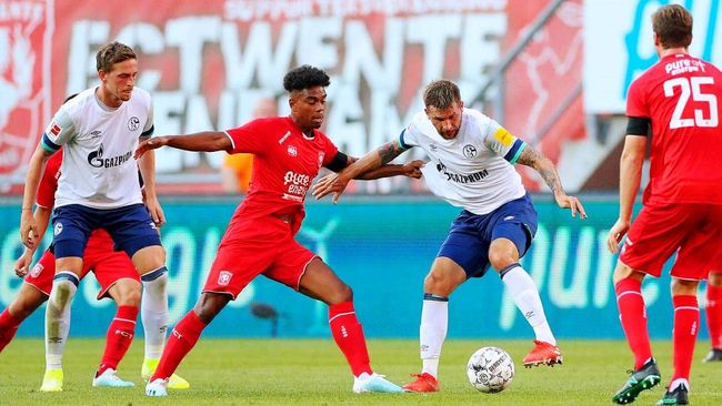 今年夏天的 今年夏天的