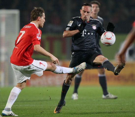 育行业人士 育行业人士