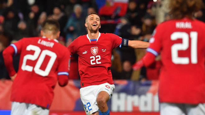 让队员们在 让队员们在