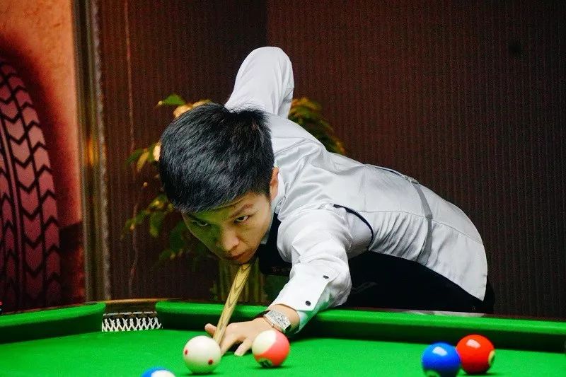 埃梅里与顶 埃梅里与顶